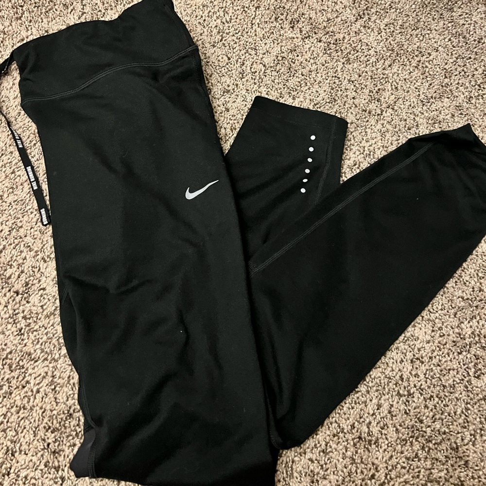 ✨NIKE Dry-Fit Leggings✨